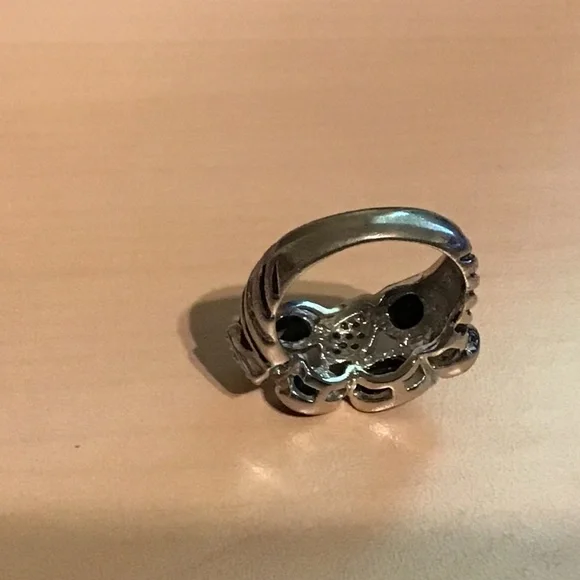 Ring - Picture 8 of 8